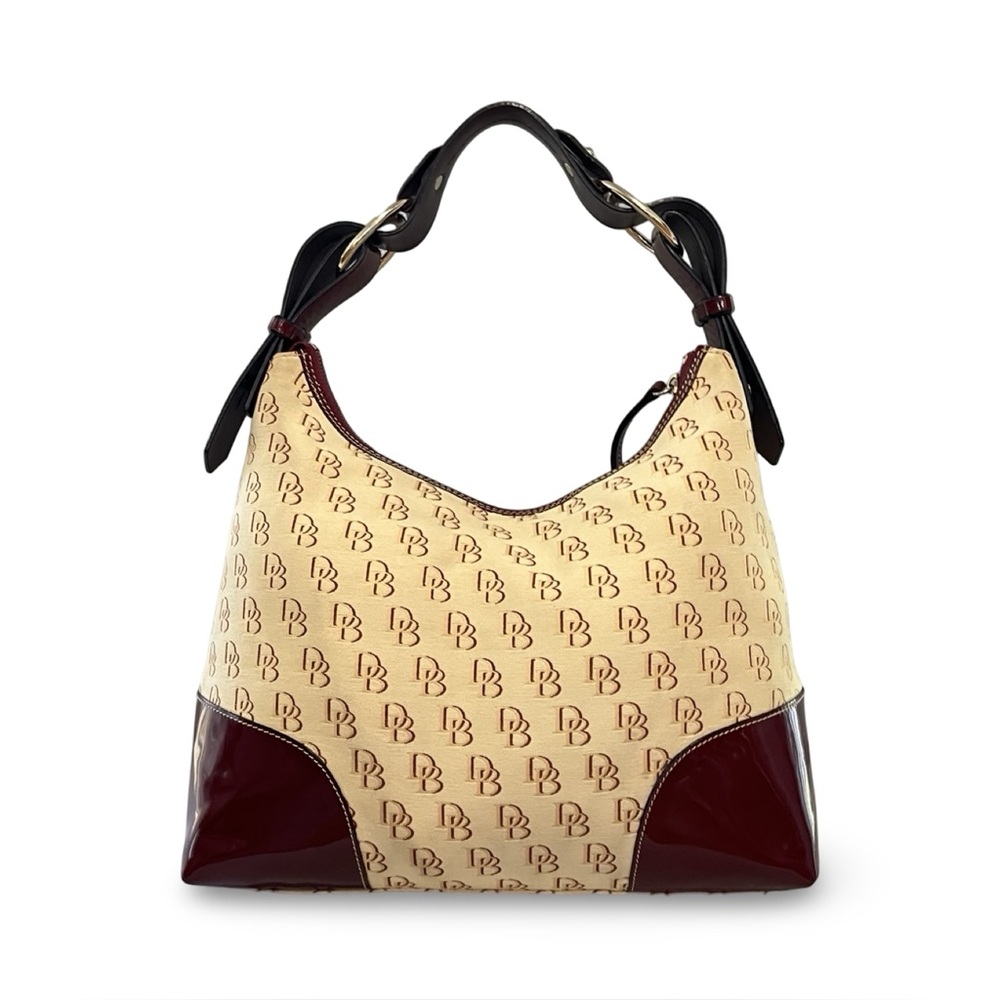 Dooney & Bourke XL NIKKI Signature Shoulder Handbag in Red Patent & Cream Canvas - Picture 4 of 10